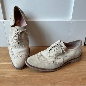Women’s Cole Haan Alisa off-white Oxford saddle wingtip shoes 8.5